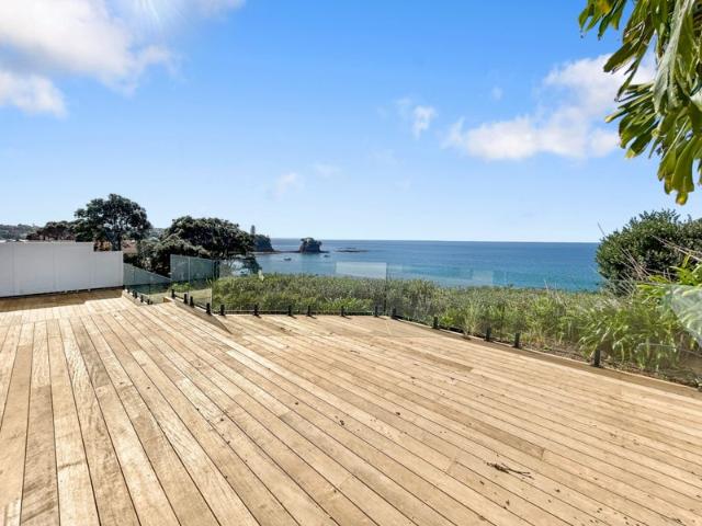 waiake, 3 bedrooms