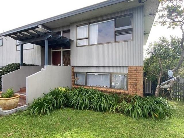 waiake, 4 bedrooms