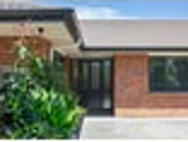 Waikanae, 5 bedrooms, $880 pw