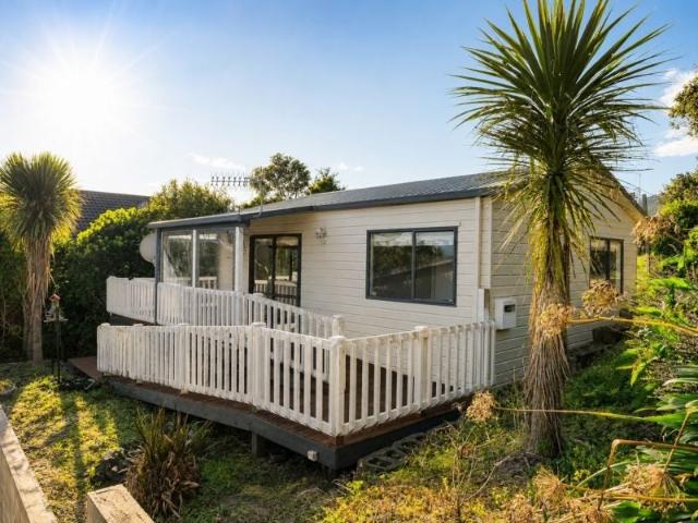Waikanae, 2 bedrooms