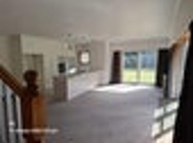 Waikanae Beach, 2 bedrooms, $575 pw