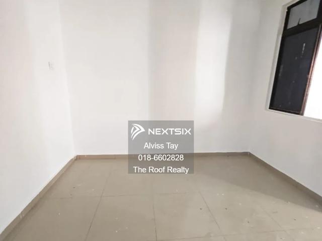 Waikiki condominium | lower floor | seaview