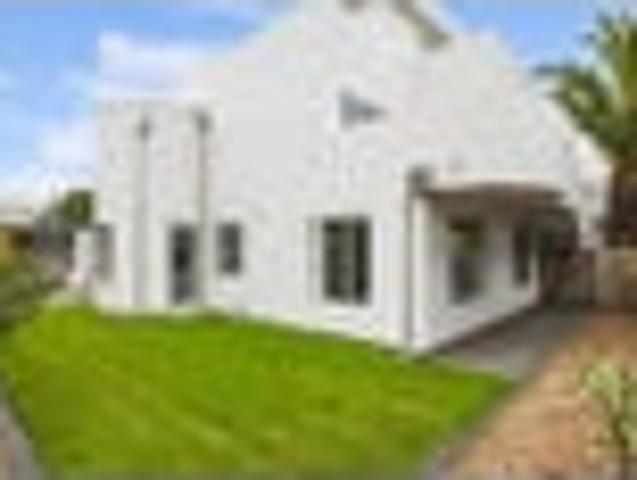 Waimairi Beach, 2 bedrooms, $750 pw