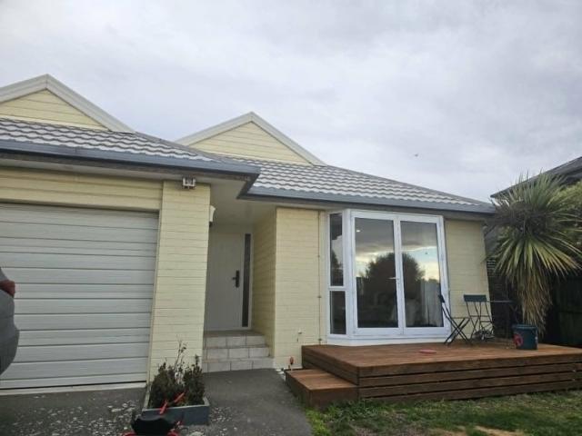 waimairi beach, 3 bedrooms