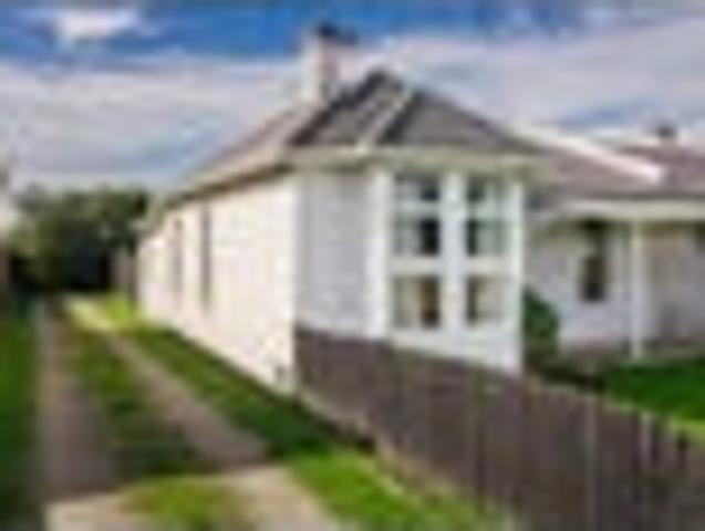 Waimate, 3 bedrooms, $380 pw