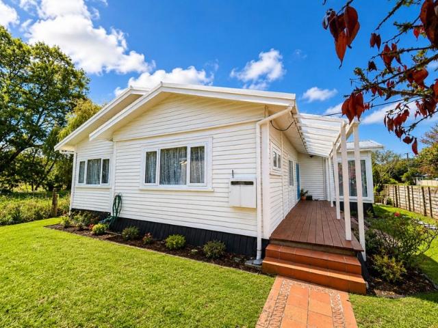 waimauku, 3 bedrooms