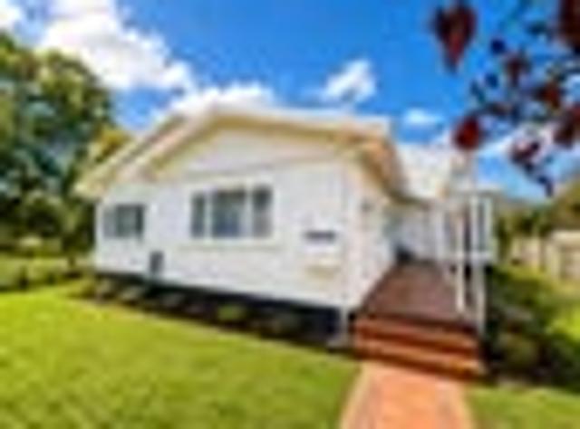 Waimauku, 3 bedrooms, $830 pw