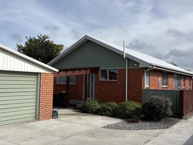 Wainoni, 3 bedrooms
