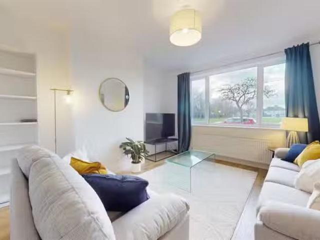 Wainsfort Grove, Kimmage, Dublin 6W