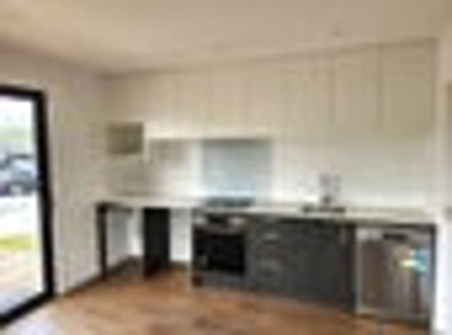 Wainui, 1 bedroom, $450 pw