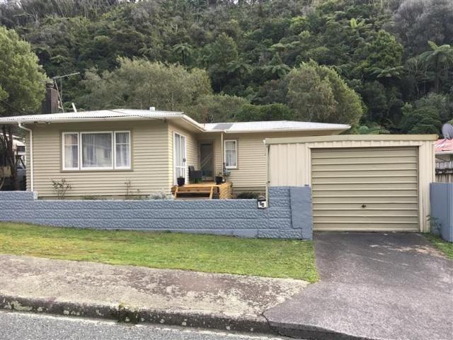 Wainuiomata, 2 bedrooms