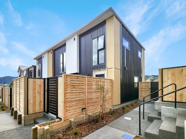 wainuiomata, 2 bedrooms