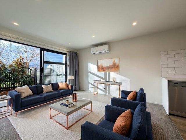 wainuiomata, 2 bedrooms