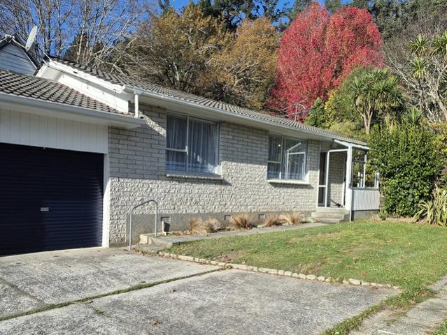 wainuiomata, 2 bedrooms