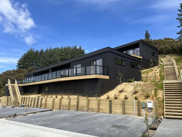 wainuiomata, 2 bedrooms
