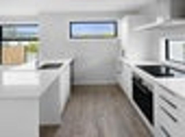 Wainuiomata, 2 bedrooms, $560 pw