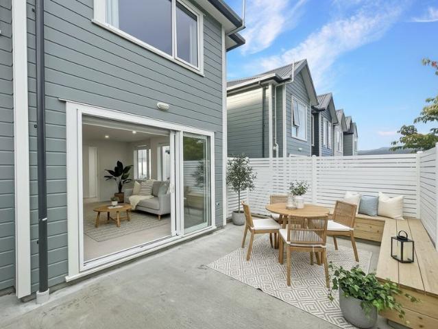 wainuiomata, 2 bedrooms