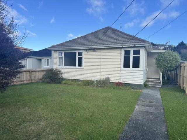 wainuiomata, 3 bedrooms