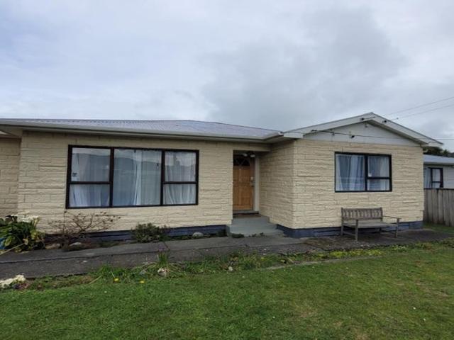 wainuiomata, 3 bedrooms