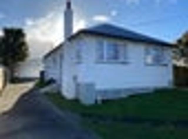 Wainuiomata, 3 bedrooms, $580 pw
