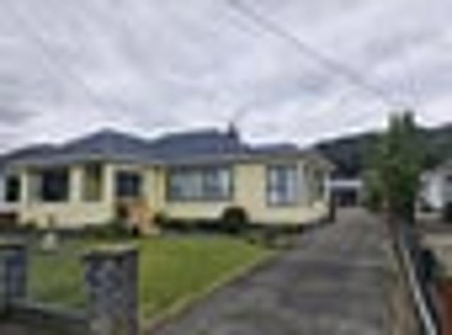 Wainuiomata, 3 bedrooms, $775 pw