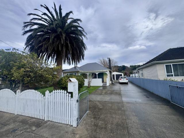 wainuiomata, 3 bedrooms