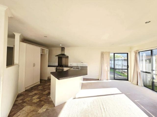wainuiomata, 3 bedrooms