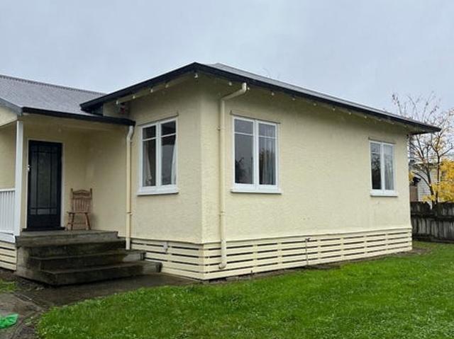 waipukurau, 2 bedrooms