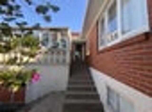 Forrest Hill, 5 bedrooms, $950 pw