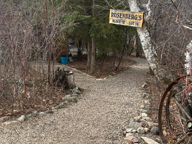 Wakaw Lake Front Cabin At Nickorick Beach, Block 12 – Lot 16