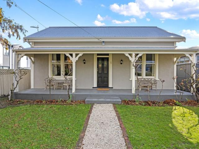 Waltham, 2 bedrooms