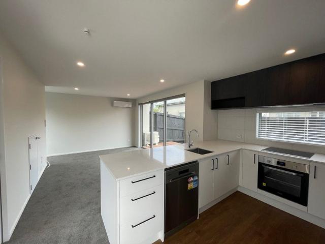Waltham, 2 bedrooms