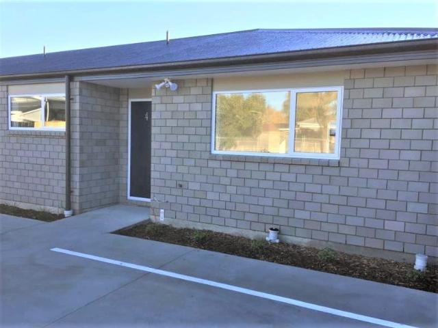 waltham, 2 bedrooms