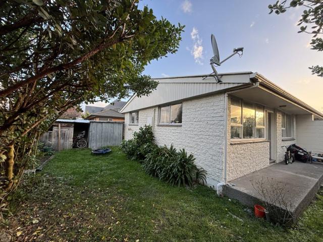 waltham, 2 bedrooms