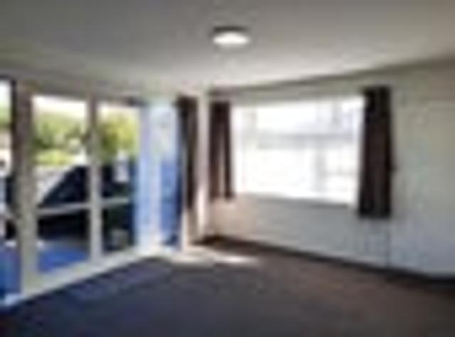 Waltham, 2 bedrooms, $429 pw