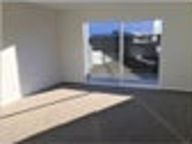 Waltham, 2 bedrooms, $479 pw