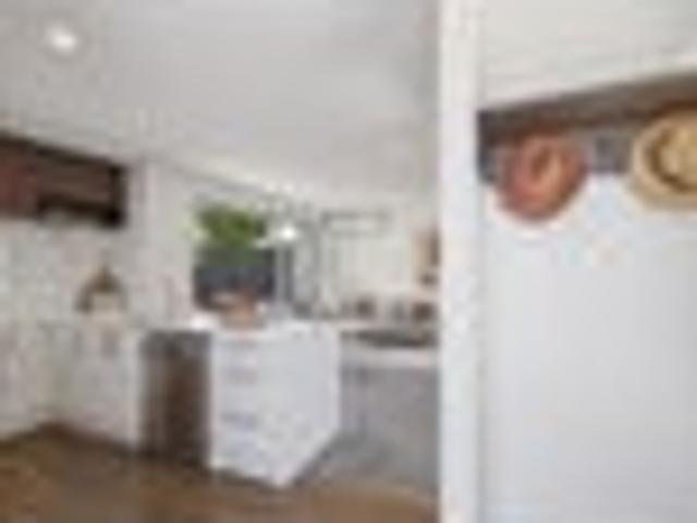 Waltham, 2 bedrooms, $500 pw