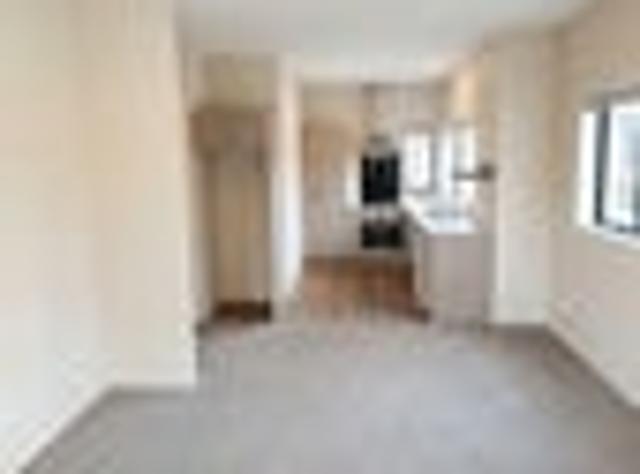 Waltham, 2 bedrooms, $500 pw