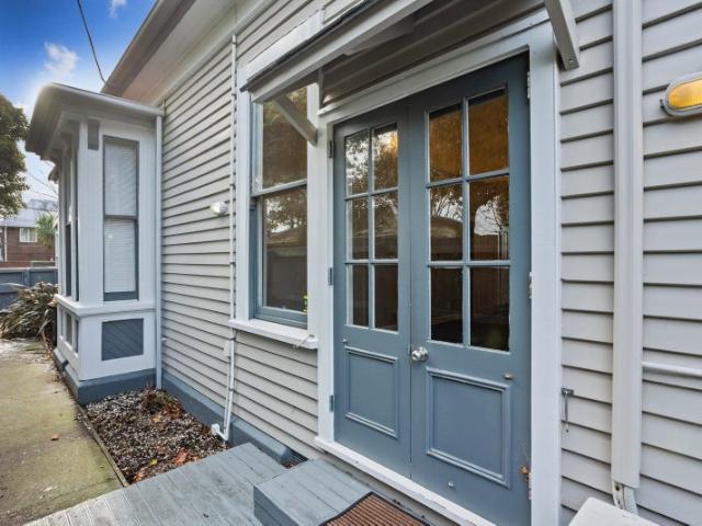 waltham, 2 bedrooms