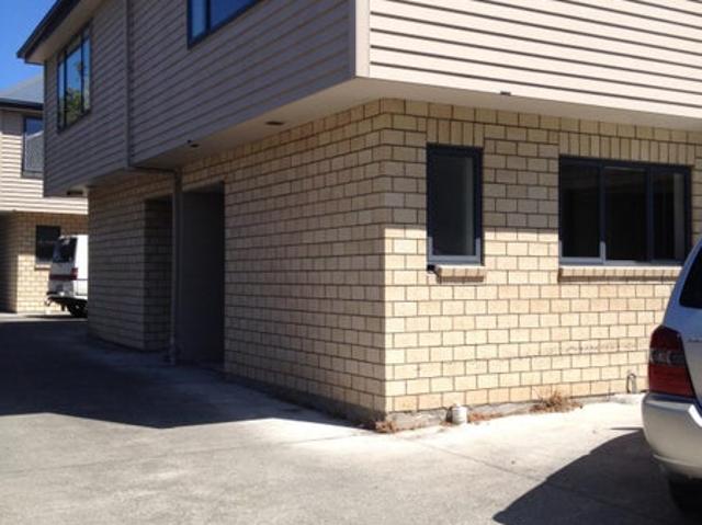 waltham, 3 bedrooms