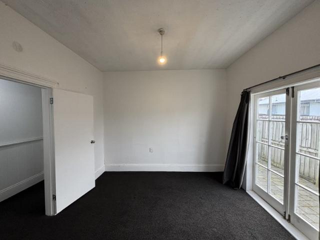 waltham, 3 bedrooms