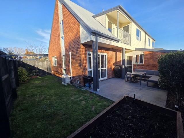 waltham, 3 bedrooms