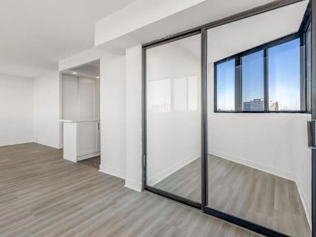 Walden Circle — 1 Bedroom Spacious Unit on the 1st Floor