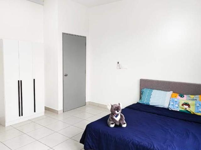 Walk to MRT Tun Hussein Onn | Fully Furnished | WiFi + Cleaning Included | From RM600