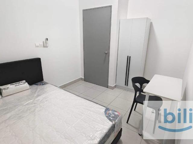 Walk to MRT Tun Hussein Onn | Fully Furnished | WiFi + Cleaning Included | From RM600