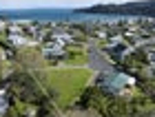 WALK TO BEACH PRICE BELOW NEW CV