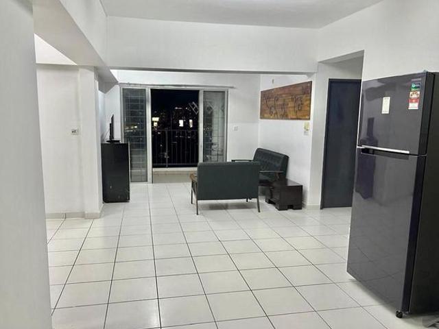 WALK TO LRT Axis Residence Taman Cempaka Ampang FOR SALE