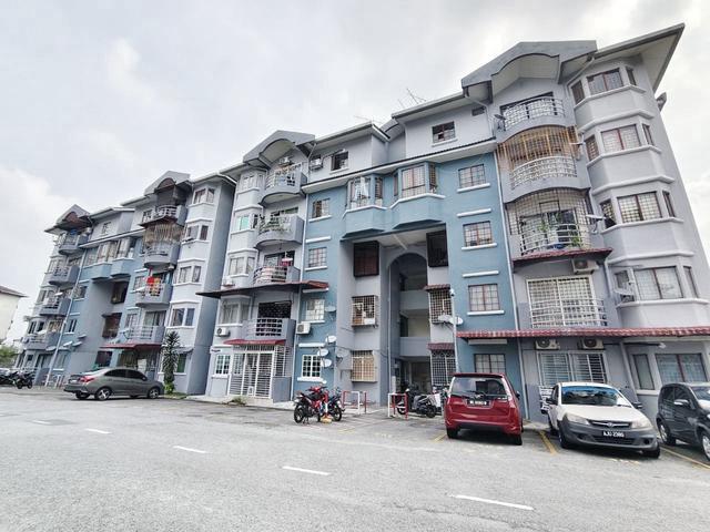 Walk to LRT Kenari Court Pandan Indah Ampang