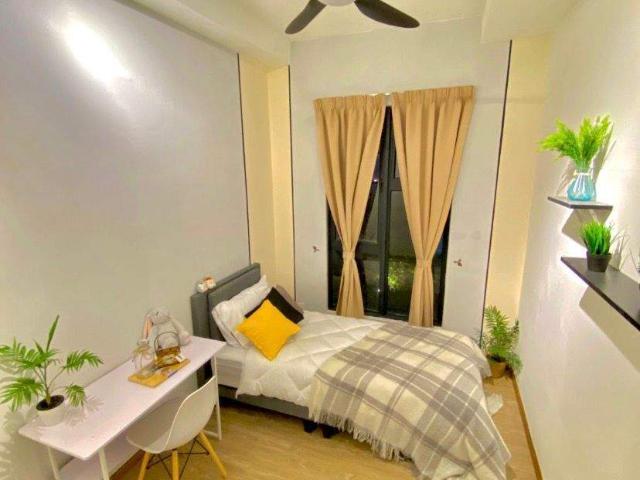 Walk to Pavilion Bukit Jalil | Fully Furnished Room From RM700