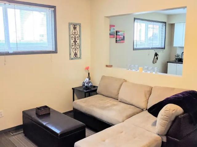 Walk to U of A campus. 1 Bedroom Fully Furnished Suite